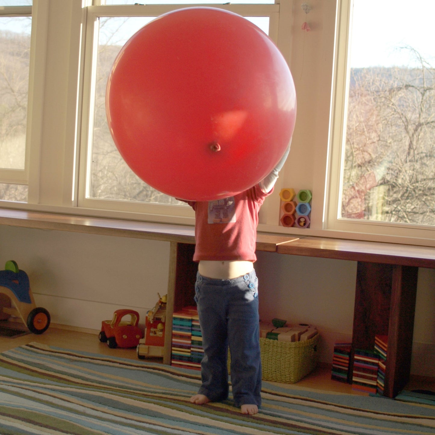 Monster Balloon boxed and with large eye - Copernicus Toys