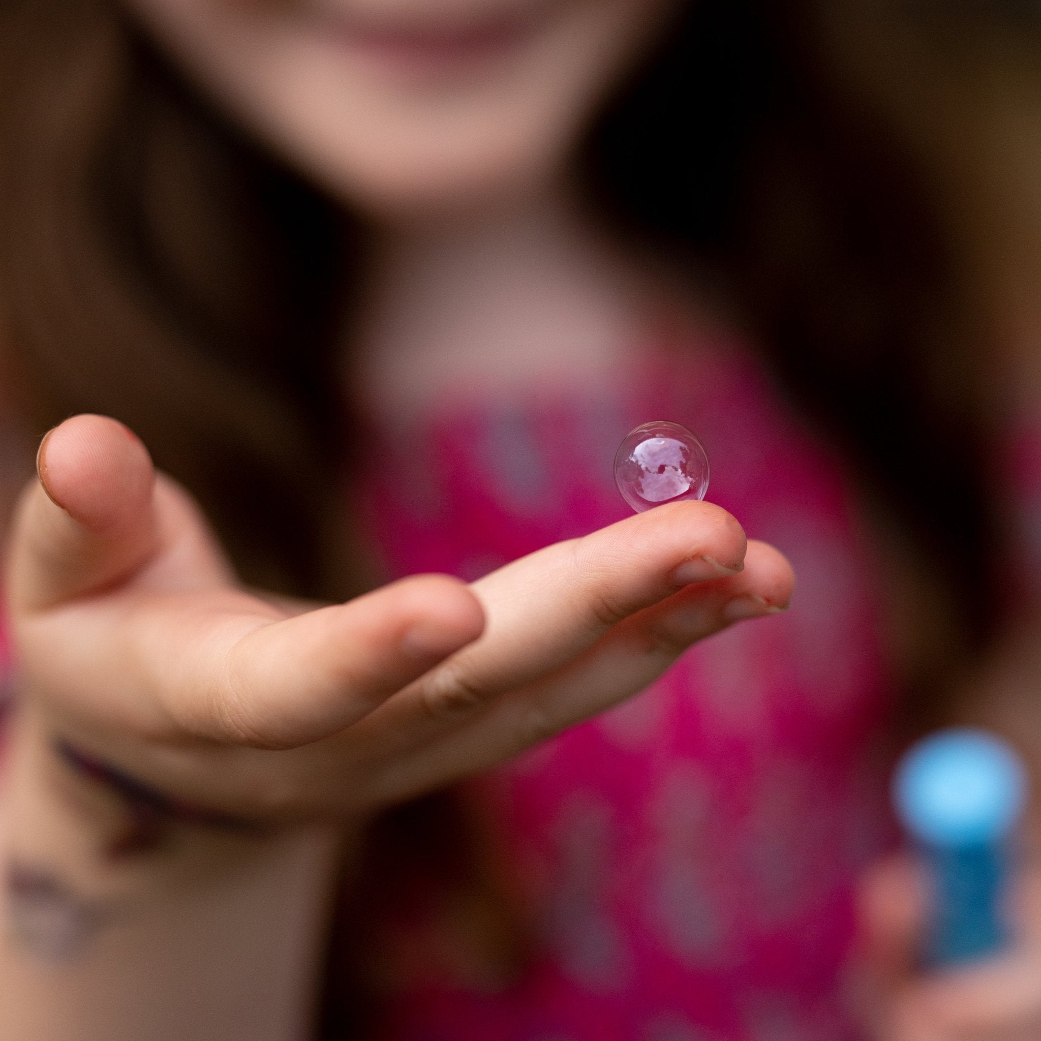 Bubbles of Steel : Touchable and heroic bubbles - Copernicus Toys
